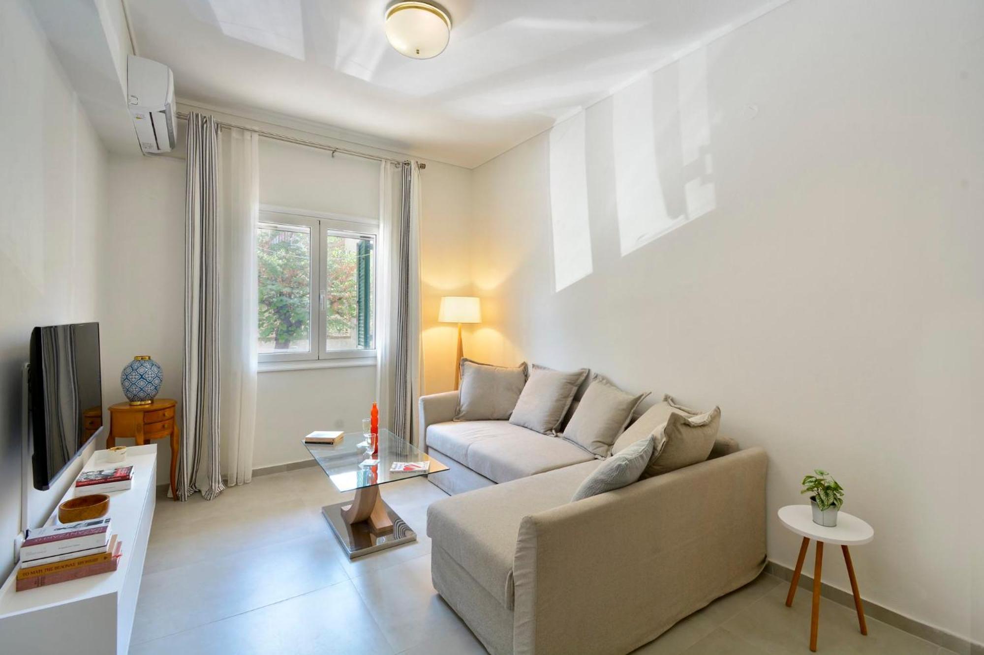Nefeli'S Cozy Apartment, Corfu Town Екстер'єр фото