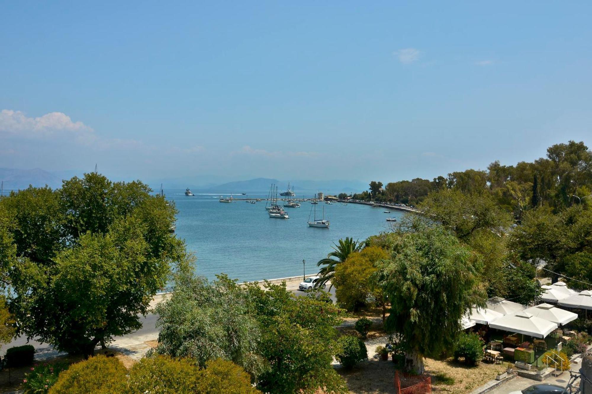 Nefeli'S Cozy Apartment, Corfu Town Екстер'єр фото